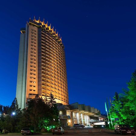 Kazakhstan Hotel Almaty Eksteriør billede