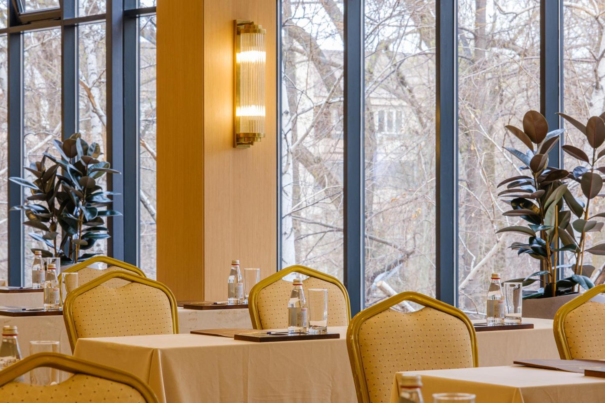 Kazakhstan Hotel Almaty Eksteriør billede